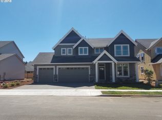 11881 Hazel Park Dr, Oregon City, OR 97045