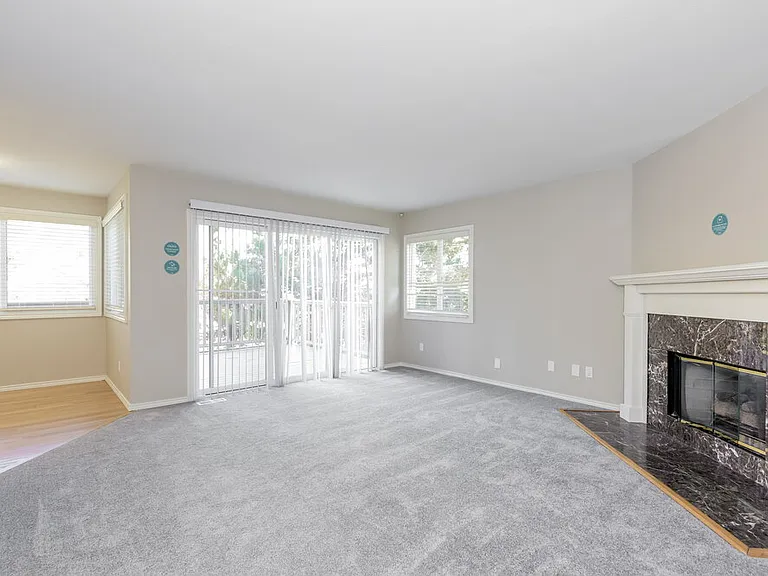 7918 Berkshire Ln — Photo 10