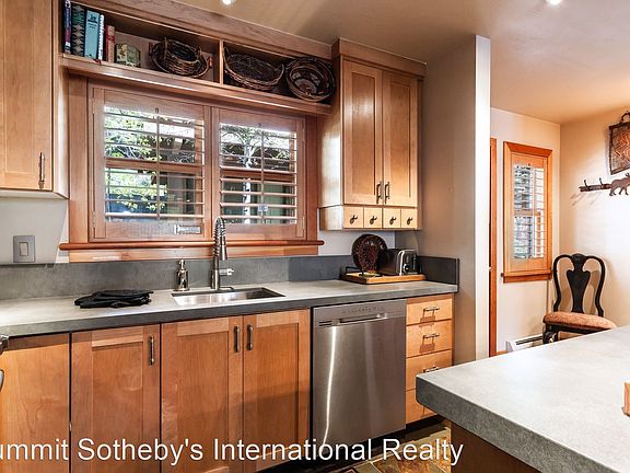 5th image of 665 Deer Valley Dr #7