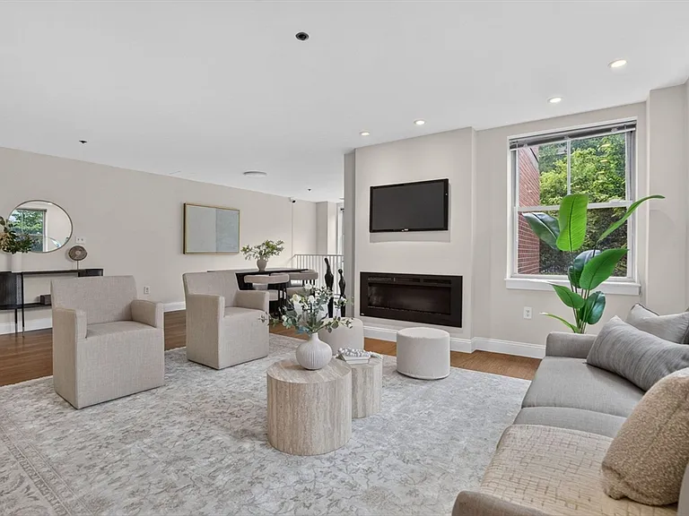 150 Staniford St #331 — Photo 1