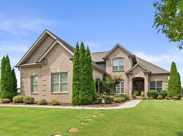 14497 Waterview Ln, Athens, AL 35613