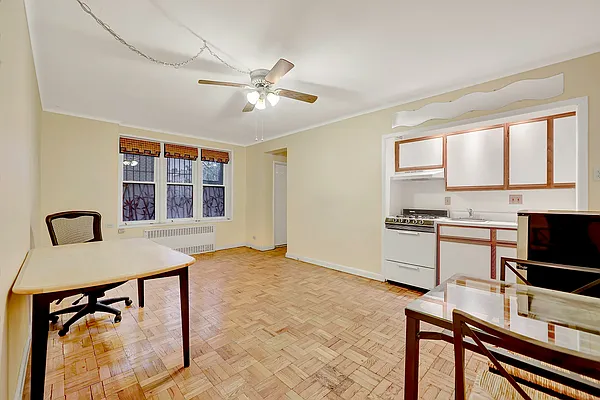 Sold by REMAX Elite | media 5