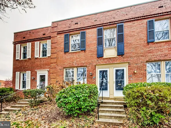 1510 S Edgewood St APT 544, Arlington, VA 22204