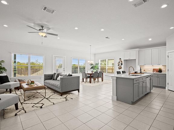 2nd image of 16416 Enamorado Rd