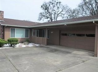 4105 Carnes Rd, Roseburg, OR 97471