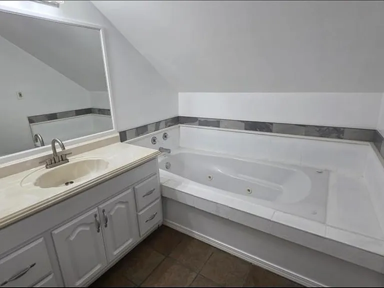20 Forest Glades Cir — Photo 27