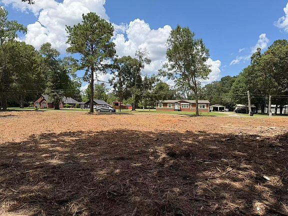 4th image of 24820 Marks Rd