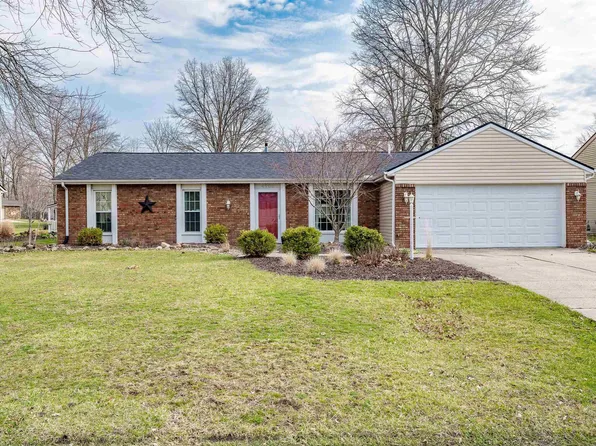 4906 Raleigh Ct, Fort Wayne, IN 46835