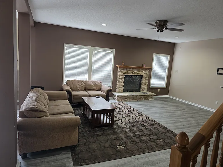 907 Bentgrass Dr — Photo 10