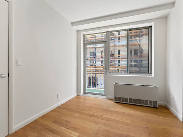 159 Bleecker Street image 1 of 14