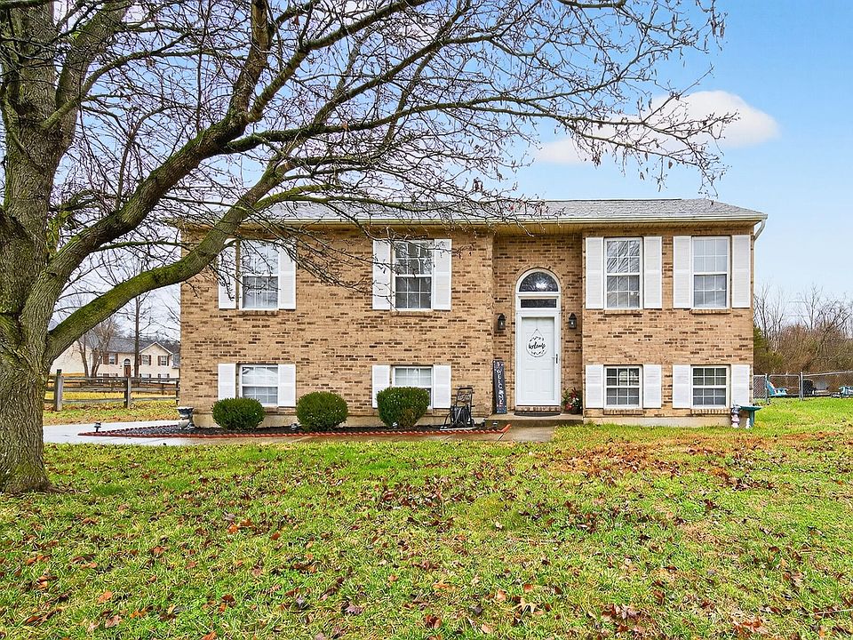 1st image of 502 Brookwood Dr