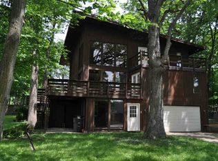 10130 Elk Dr, Fort Wayne, IN 46804