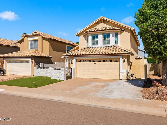 3rd image of 1218 E VILLA RITA Drive