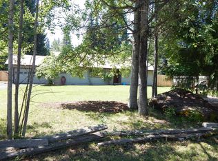 19 1st St, Prospect, OR 97536