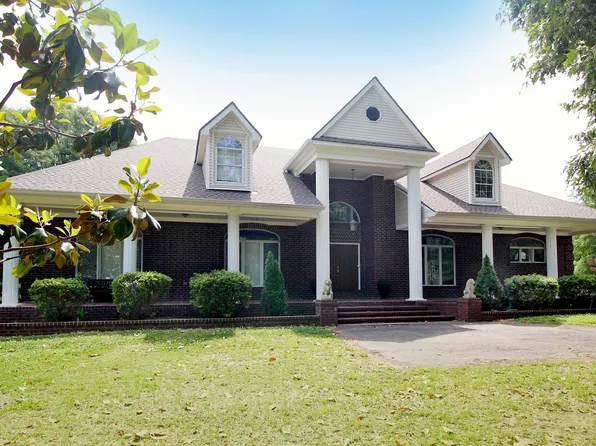 2550 Reid Hooker Rd, Eads, TN 38028