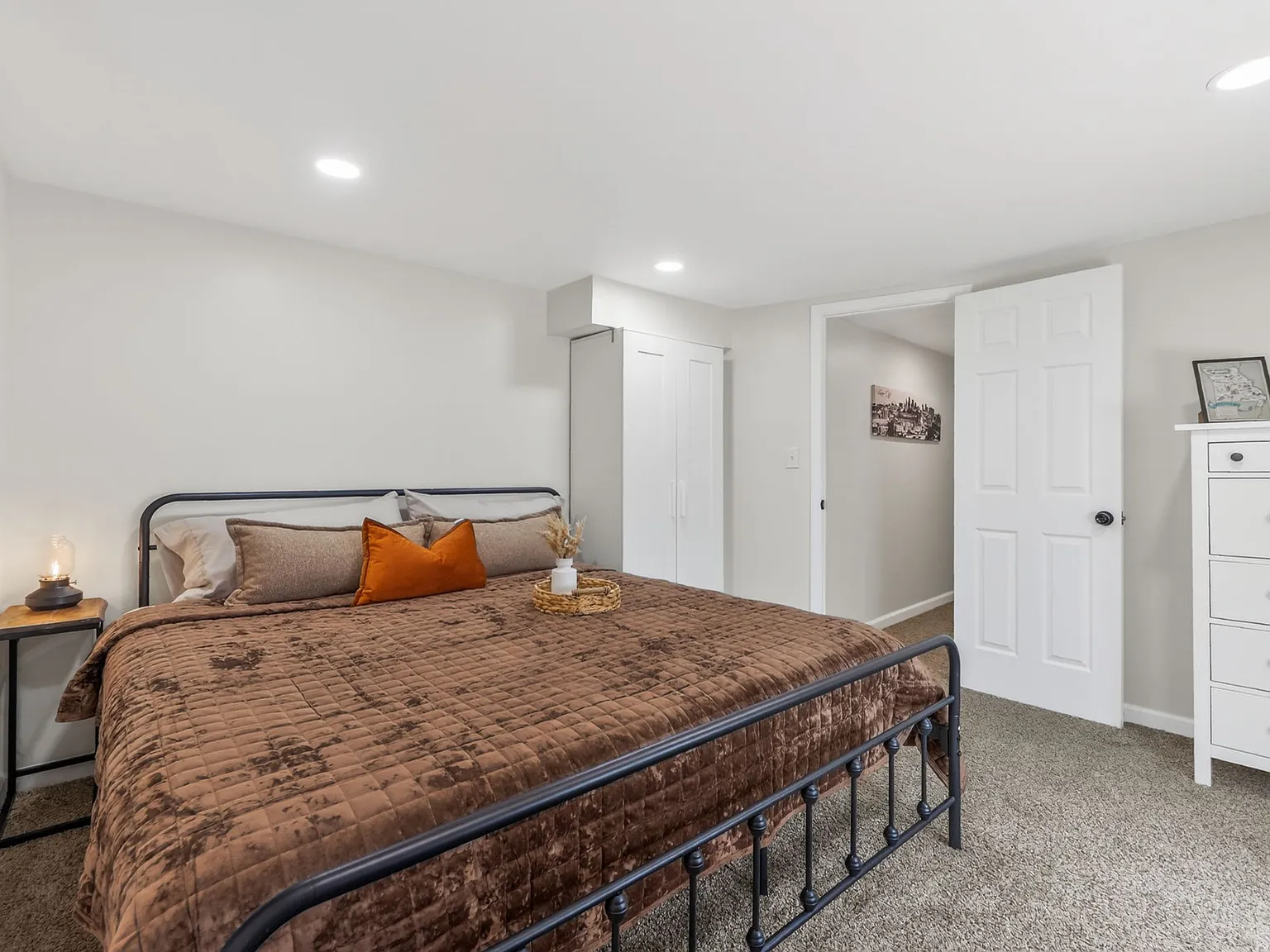 1 bed, 800 sqft, $1,250 — Photo 3