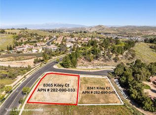 8341 Kiley Ct, Corona, CA 92883