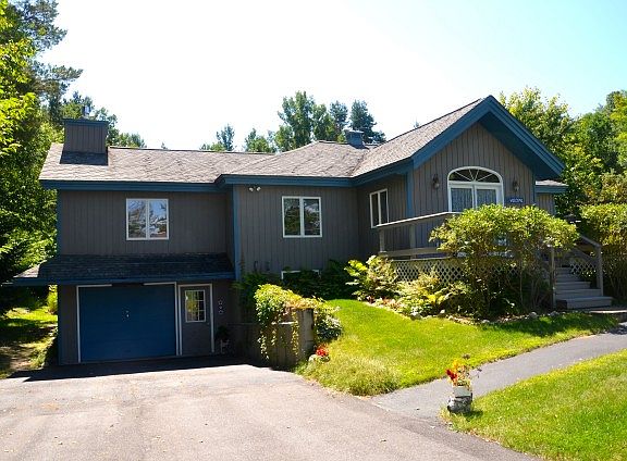 3rd image of 85 Edward St
