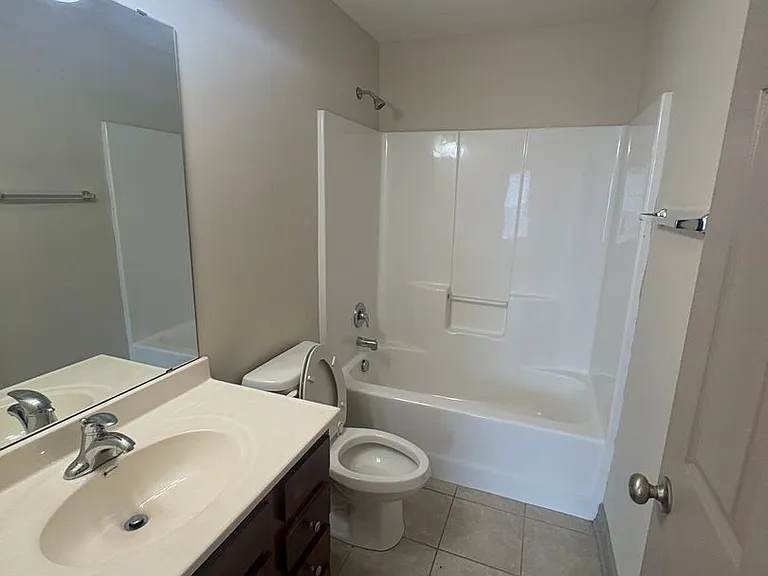 110 Audley Ct — Photo 45