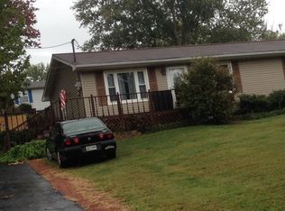 1413 Weaver Branch Rd, Piney Flats, TN 37686