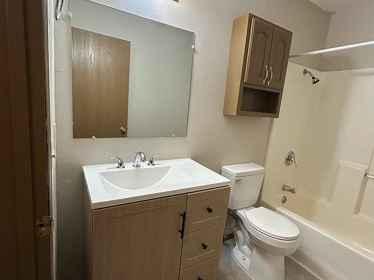 500 Shady Grove Rd #7 — Photo 15