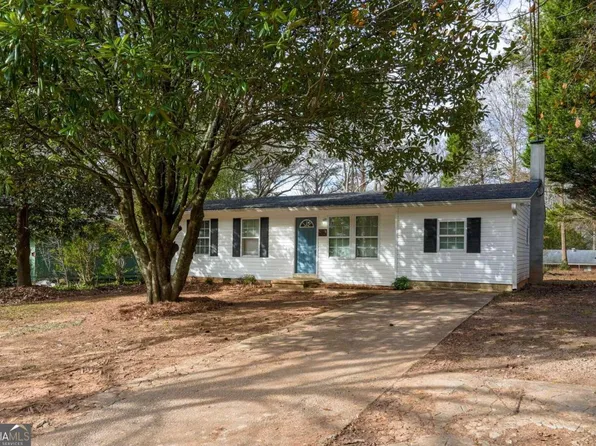 6219 Holiday Blvd, Forest Park, GA 30297