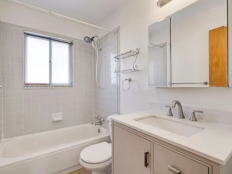 404 Cornell Ave — Photo 17