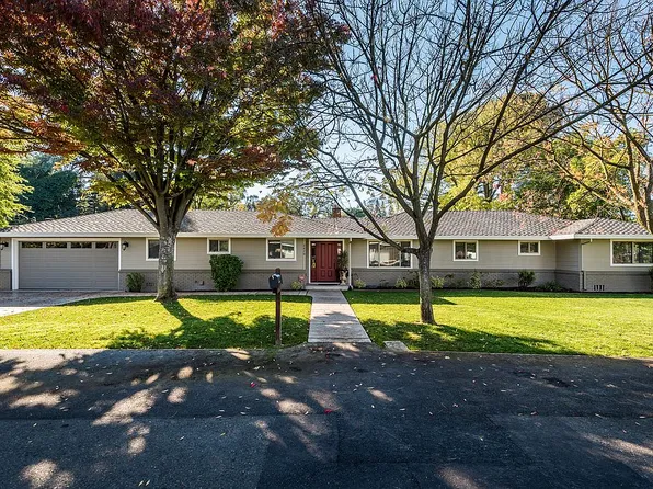 2870 Joseph Ave, Sacramento, CA 95864