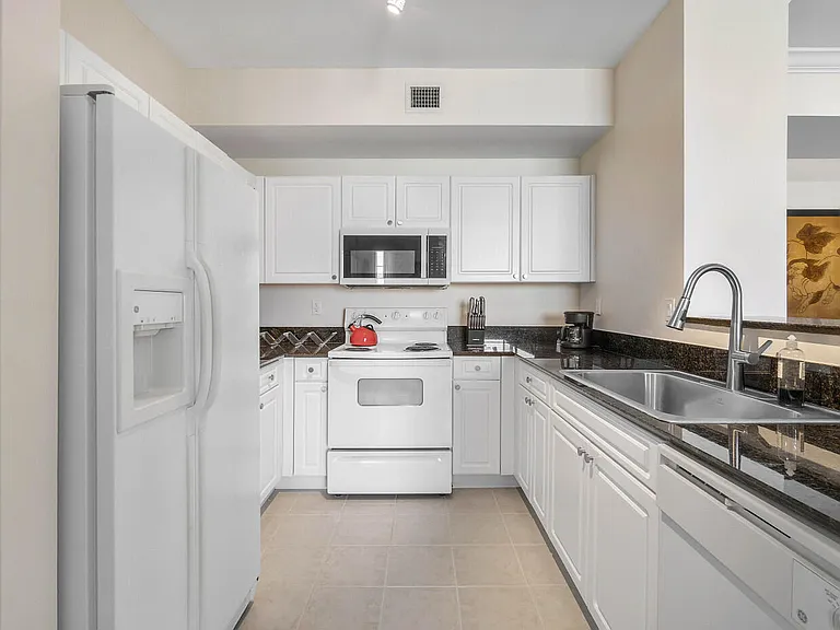 651 Okeechobee Blvd #1104 — Photo 15