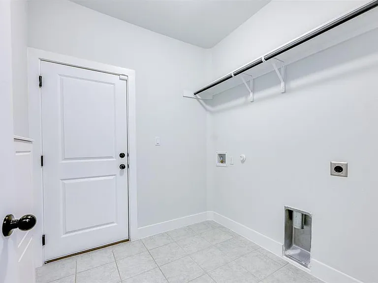122 Biscayne Bay Bnd — Photo 34