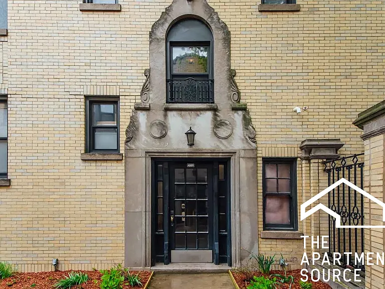 4809 W Montrose Ave #G — Photo 13