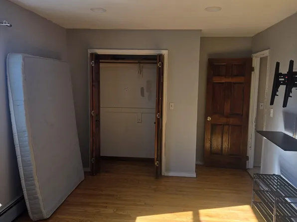 1723 41st Street image 7 of 11