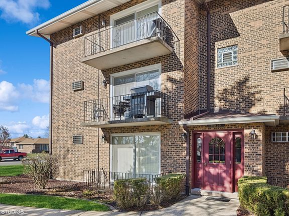 2nd image of 9048 W 140th St APT 2D