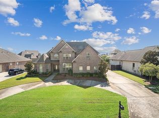 733 Spring Thyme Dr, Belle Chasse, LA 70037