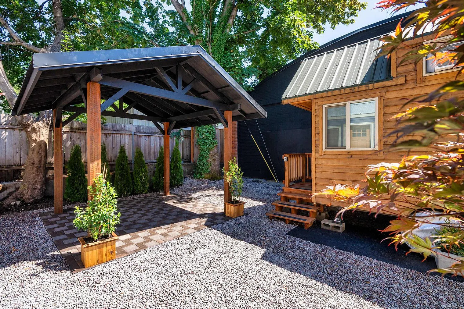 1 bed, 1.0 bath, $2,028 — Photo 4