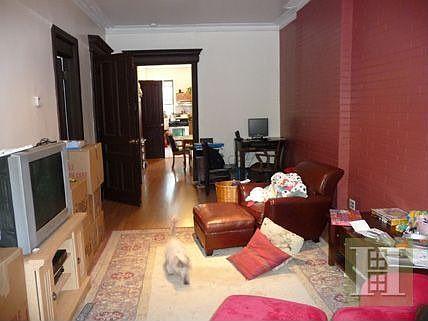 1st image of 382 4th St #3