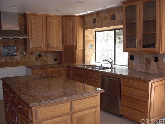 3rd image of 24389 Crestview Dr