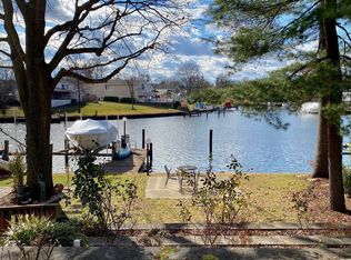 718 Towne Center Dr, Joppa, MD 21085