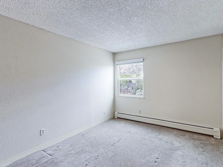 1400 Golden Cir #311 — Photo 25