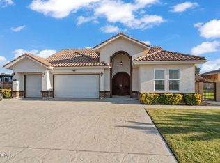 1532 W Ave N, Palmdale, CA 93551