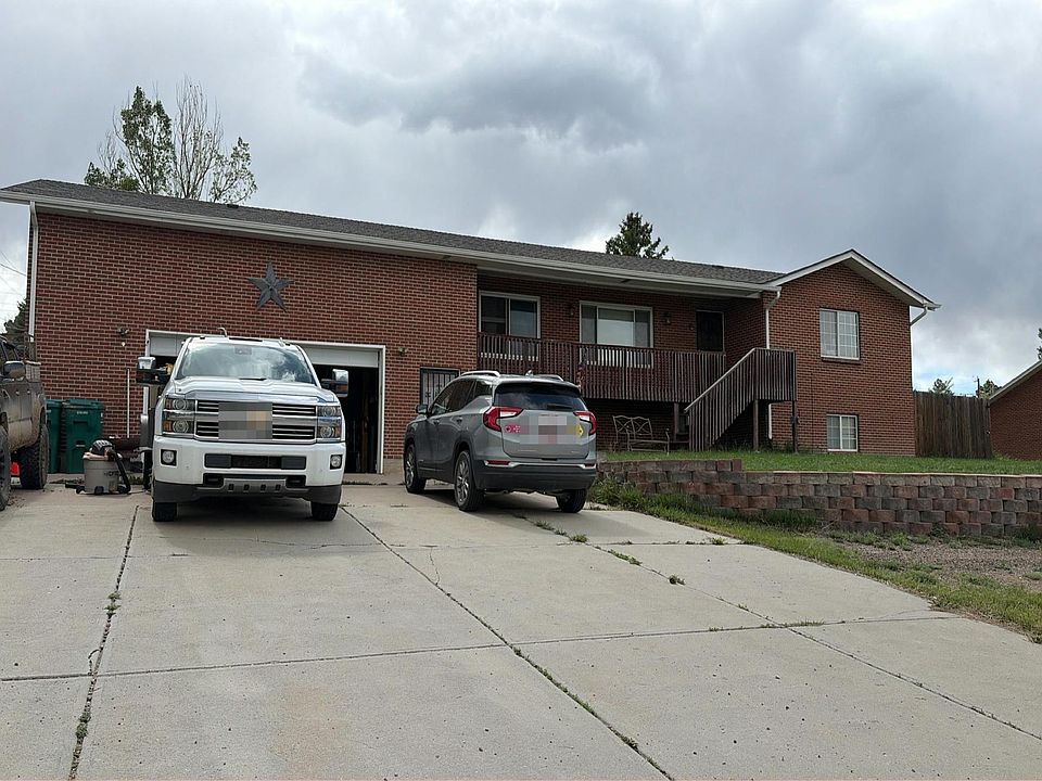 1st image of 741 Paddock St