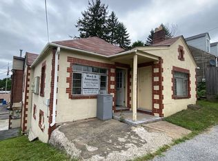701 Demuth St, Johnstown, PA 15904