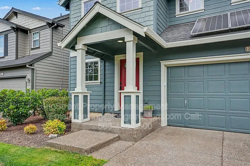 3 bed, 3.0 bath, 1854 sqft, $3,195 — Photo 3