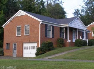 5427 Winona St, Winston Salem, NC 27106