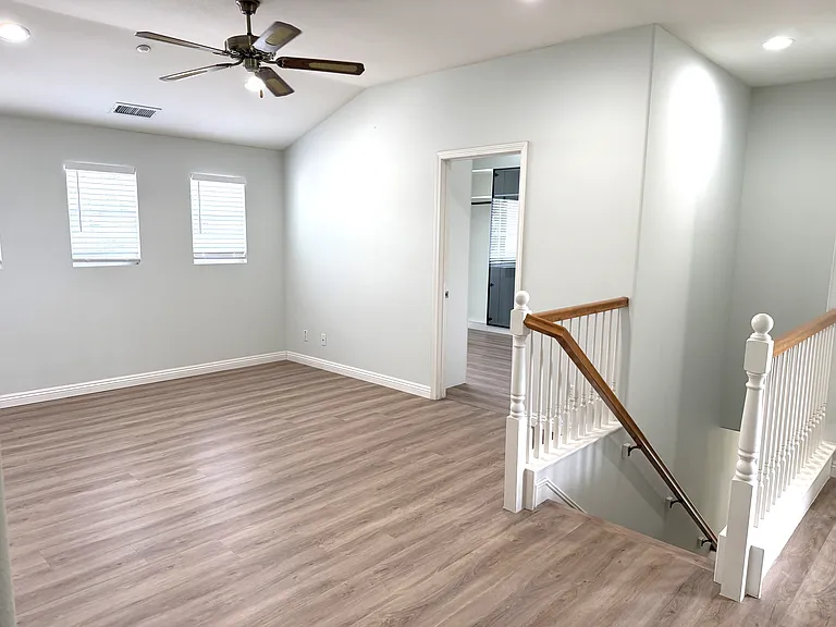7535 Misty View Pl — Photo 33