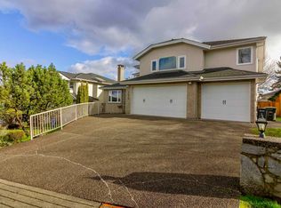 7470 Almond Pl, Burnaby, BC V3N 4V5
