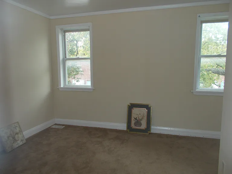 49 Talbott St — Photo 11