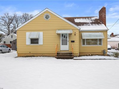 25950 Bagley Rd, Olmsted Falls, OH, 44138