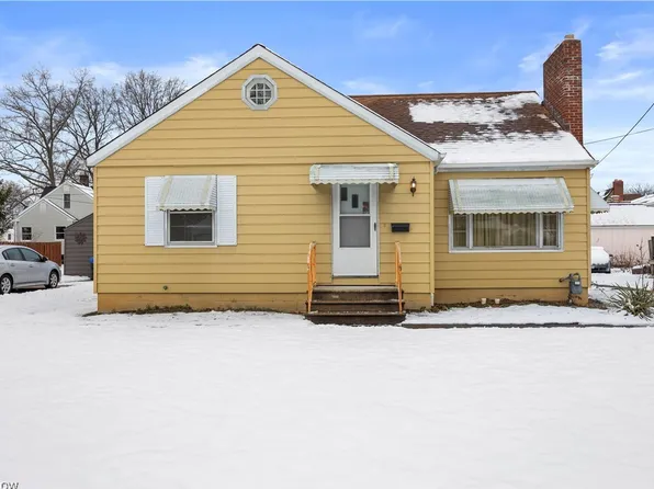 25950 Bagley Rd, Olmsted Falls, OH 44138