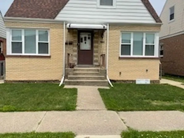 7324 W 56th Pl, Summit Argo, IL 60501